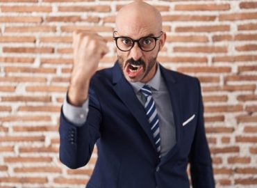 کنترل خشم و عصبانیت در قرآن